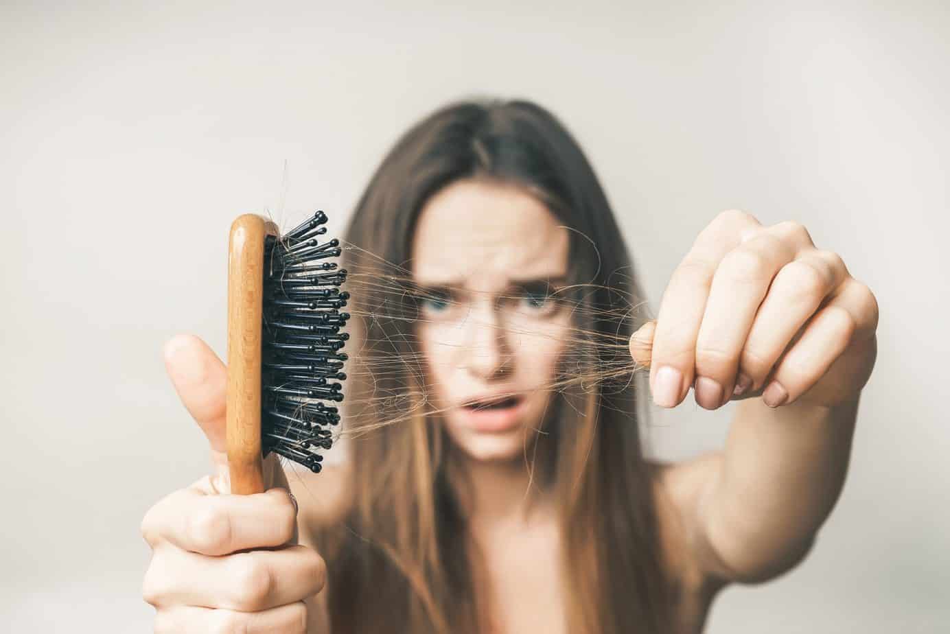 How to clean a hairbrush? Proven Ways