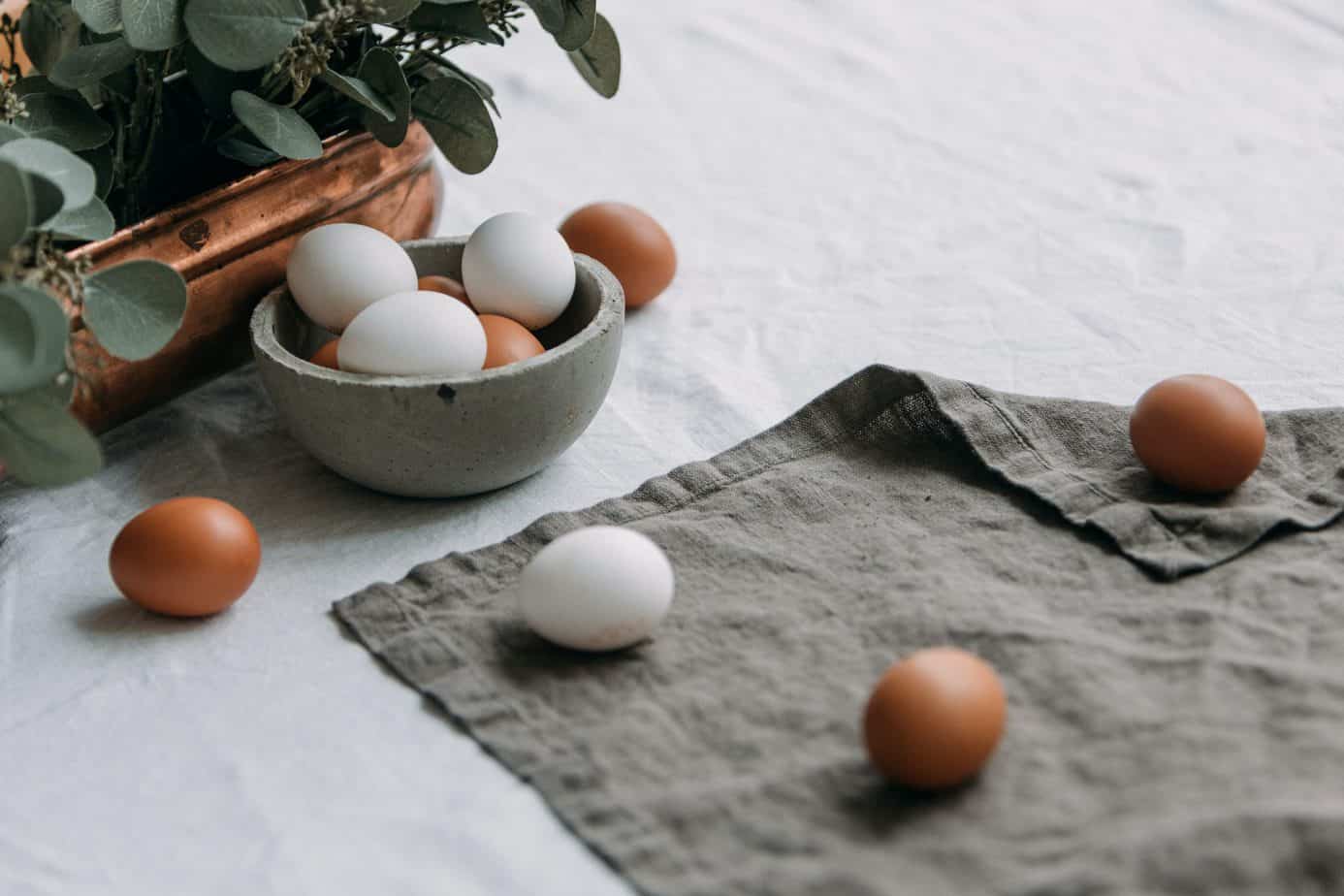 How to cook hard boiled and soft boiled eggs?
