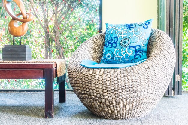 Creating the Perfect Outdoor Oasis. Tips for Choosing and Arranging Patio Furniture