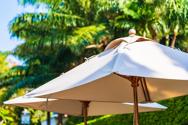 Creating the Perfect Outdoor Oasis with Stylish Shade Solutions