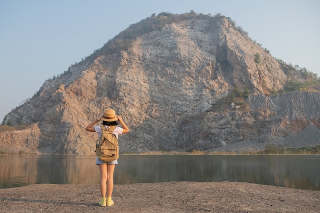 Discovering Hidden Gems on Guided Tours