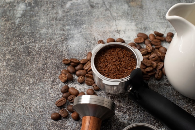 How Do Different Coffee Grinders Affect Flavor and Aroma?